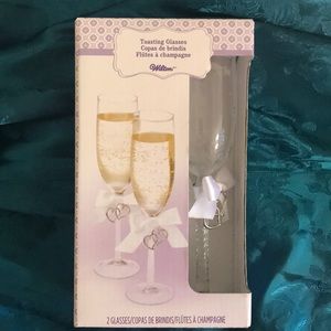Wilton Toasting Glasses